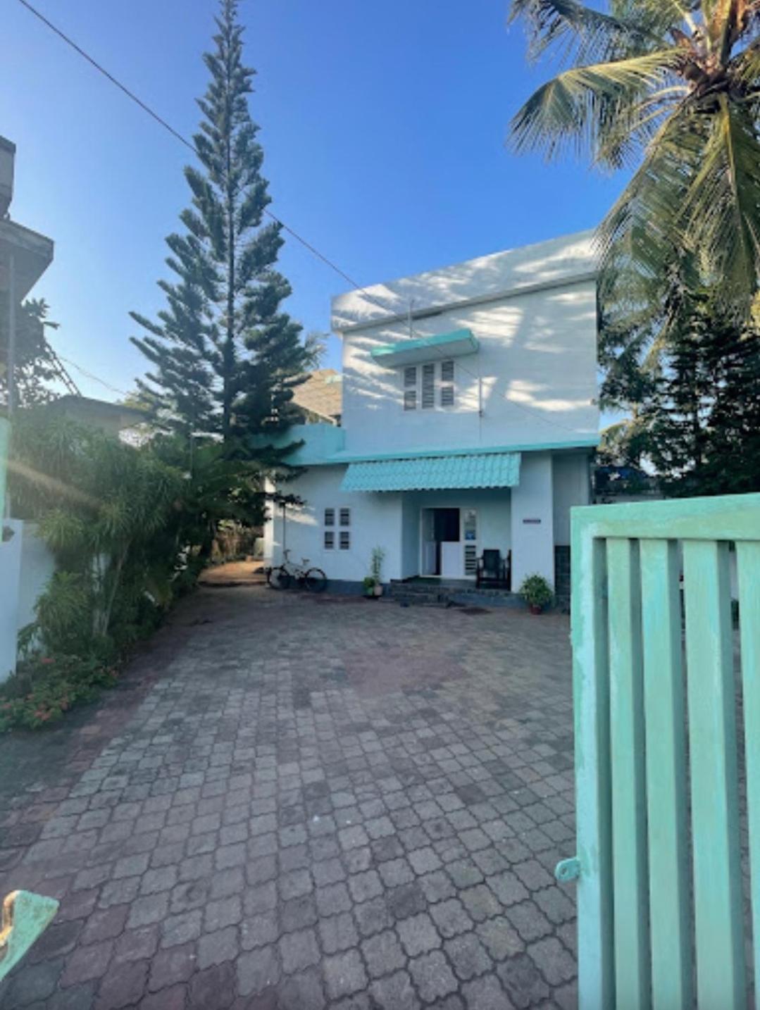 Sun N Tan Beach Home Stay Kannur ภายนอก รูปภาพ