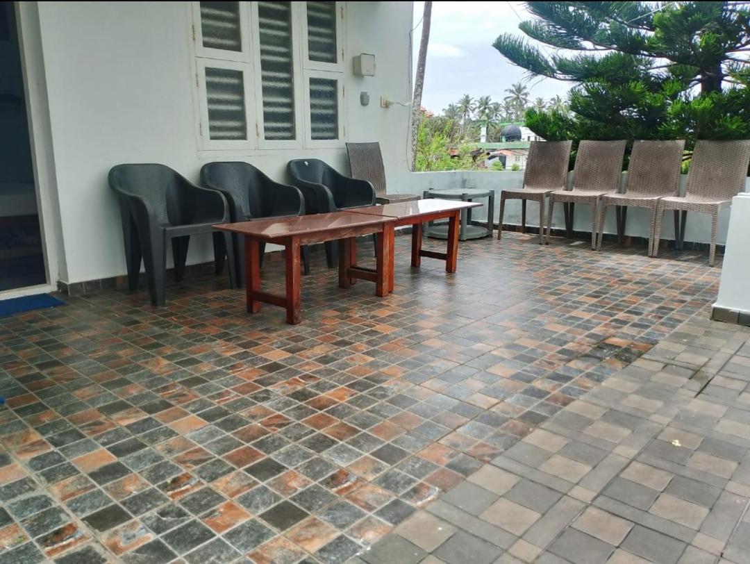 Sun N Tan Beach Home Stay Kannur ภายนอก รูปภาพ