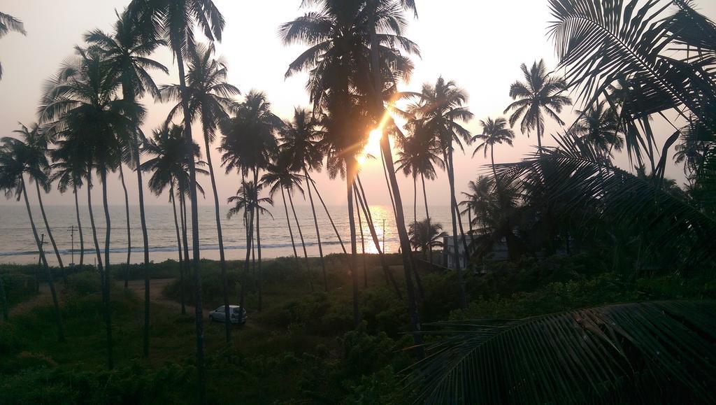 Sun N Tan Beach Home Stay Kannur ภายนอก รูปภาพ